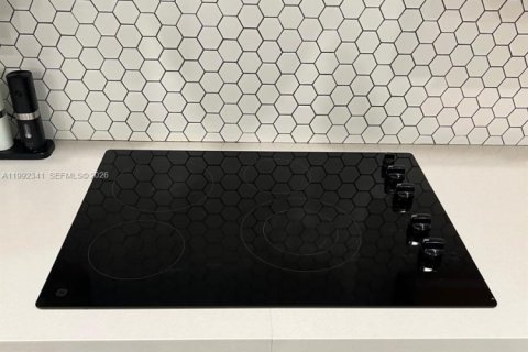 Adosado en alquiler en Doral, Florida, 3 dormitorios, 151.24 m2 № 2055354 - foto 15