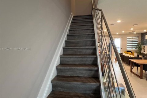 Adosado en alquiler en Doral, Florida, 3 dormitorios, 151.24 m2 № 2055354 - foto 18