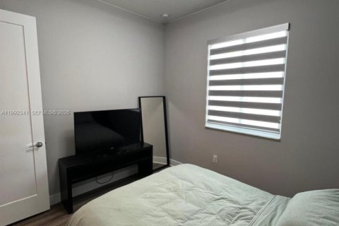 Adosado en alquiler en Doral, Florida, 3 dormitorios, 151.24 m2 № 2055354 - foto 24