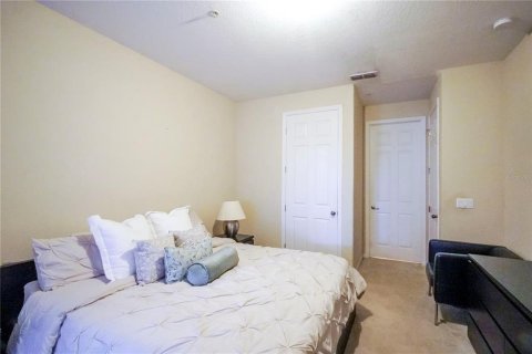 Adosado en venta en Orlando, Florida, 3 dormitorios, 164.16 m2 № 2202154 - foto 18