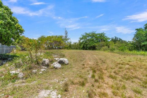 Terreno en venta en Cutler Bay, Florida № 2050769 - foto 16