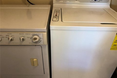 Condominio en venta en Gainesville, Florida, 3 dormitorios, 102.75 m2 № 1901427 - foto 14