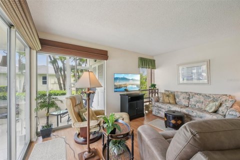Condo in Sarasota, Florida, 2 bedrooms  № 1772819 - photo 5
