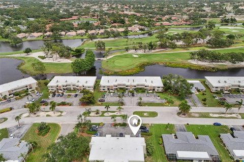 Condo in Sarasota, Florida, 2 bedrooms  № 1772819 - photo 25
