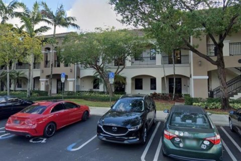 Immobilier commercial à vendre à Coral Springs, Floride № 2245492 - photo 4