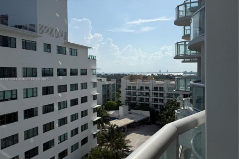 Copropriété à louer à Miami Beach, Floride: 1 chambre, 75.07 m2 № 2016572 - photo 13