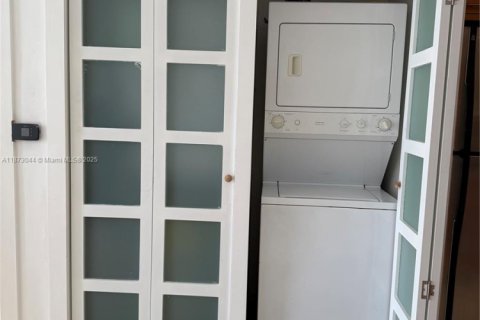 Copropriété à louer à Miami Beach, Floride: 1 chambre, 75.07 m2 № 2016572 - photo 17