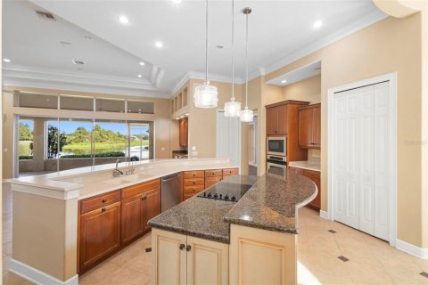 House in Kissimmee, Florida 3 bedrooms, 295.24 sq.m. № 1894750 - photo 29