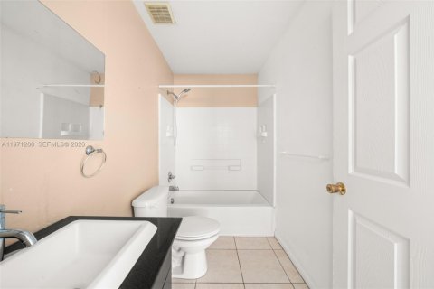 Casa en venta en Sebring, Florida, 3 dormitorios № 2032126 - foto 23