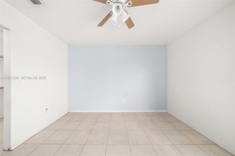 Casa en venta en Sebring, Florida, 3 dormitorios № 2032126 - foto 19