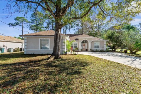 House in Palm Coast, Florida 3 bedrooms, 180.04 sq.m. № 1903659 - photo 4