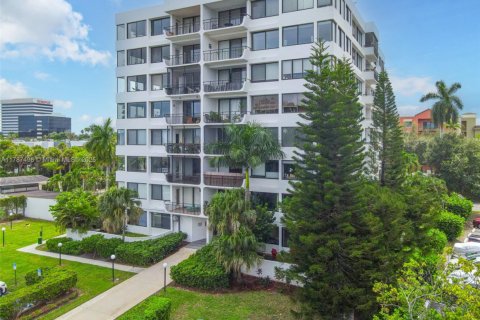 Condominio en venta en West Palm Beach, Florida, 2 dormitorios, 92.53 m2 № 1874694 - foto 2