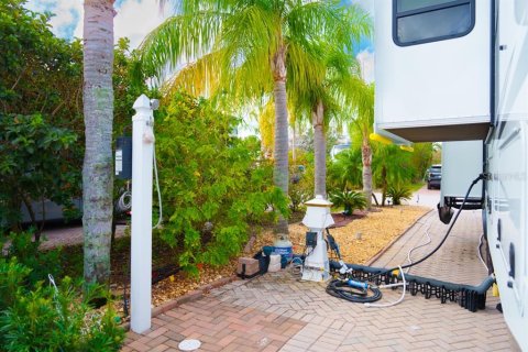 Terreno en venta en Land O' Lakes, Florida № 1721552 - foto 14