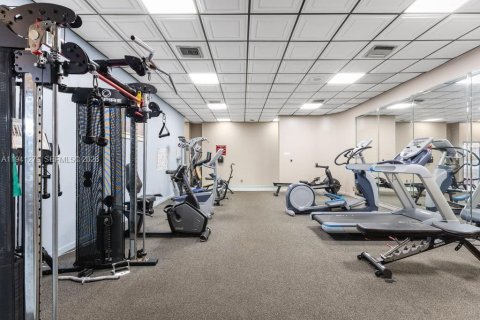 Condominio en venta en Pembroke Pines, Florida, 2 dormitorios, 94.85 m2 № 2002092 - foto 24