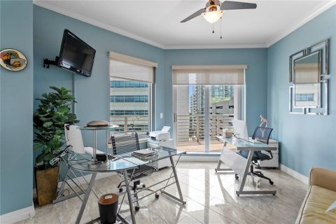 Condo in Tampa, Florida, 3 bedrooms  № 1791923 - photo 13
