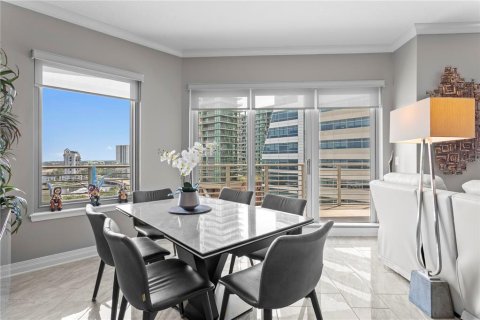 Condo in Tampa, Florida, 3 bedrooms  № 1791923 - photo 6