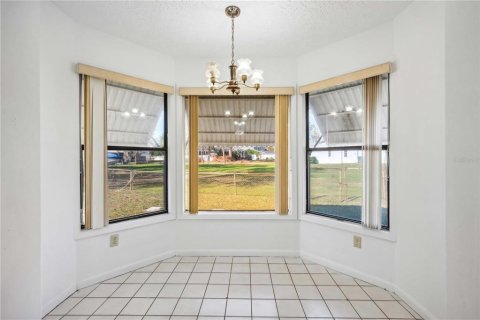 House in Land O' Lakes, Florida 4 bedrooms, 196.4 sq.m. № 1653230 - photo 17