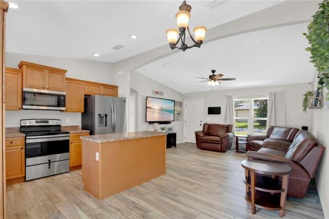 Villa ou maison à vendre à Orange City, Floride: 3 chambres, 95.22 m2 № 2150216 - photo 12