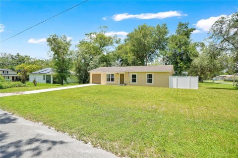 Villa ou maison à vendre à Orange City, Floride: 3 chambres, 95.22 m2 № 2150216 - photo 3