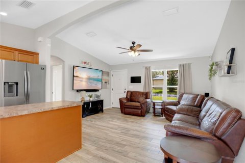 Villa ou maison à vendre à Orange City, Floride: 3 chambres, 95.22 m2 № 2150216 - photo 7
