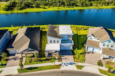 Villa ou maison à vendre à Orlando, Floride: 4 chambres, 320.7 m2 № 2356607 - photo 2