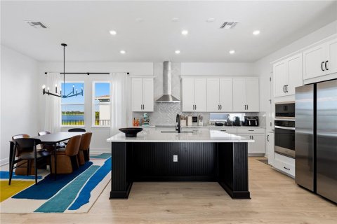 Villa ou maison à vendre à Orlando, Floride: 4 chambres, 320.7 m2 № 2356607 - photo 7