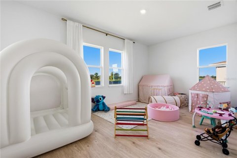 Villa ou maison à vendre à Orlando, Floride: 4 chambres, 320.7 m2 № 2356607 - photo 18