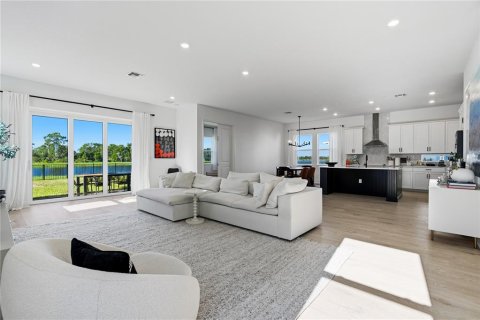 Villa ou maison à vendre à Orlando, Floride: 4 chambres, 320.7 m2 № 2356607 - photo 6