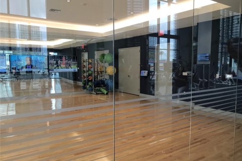 Снять в аренду кондоминиум в Майами, Флорида 2 спальни, 122.07м2, № 1963873 - фото 26