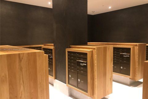 Снять в аренду кондоминиум в Майами, Флорида 2 спальни, 122.07м2, № 1963873 - фото 12