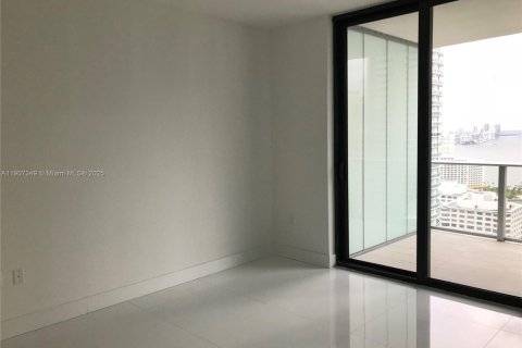 Снять в аренду кондоминиум в Майами, Флорида 2 спальни, 122.07м2, № 1963873 - фото 22