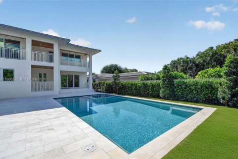 House in Lake Worth, Florida 5 bedrooms, 283.07 sq.m. № 2074492 - photo 21