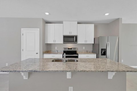 House in Nokomis, Florida 3 bedrooms, 137.77 sq.m. № 1912164 - photo 9
