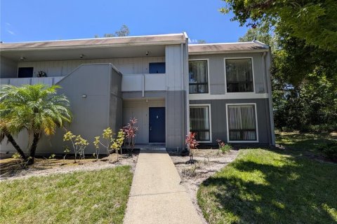 Copropriété à louer à Winter Springs, Floride: 2 chambres, 90.3 m2 № 1789692 - photo 1