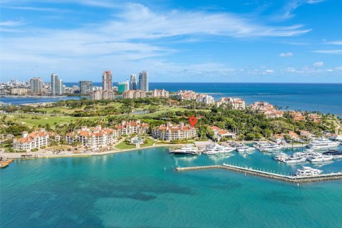 Copropriété à vendre à Miami Beach, Floride: 2 chambres, 177.63 m2 № 1985241 - photo 21