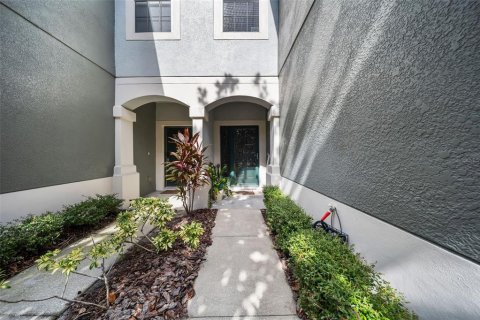 Townhouse in Riverview, Florida 3 bedrooms, 152.73 sq.m. № 1919921 - photo 10