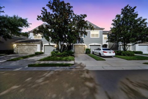 Townhouse in Riverview, Florida 3 bedrooms, 152.73 sq.m. № 1919921 - photo 6