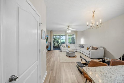 Townhouse in Riverview, Florida 3 bedrooms, 152.73 sq.m. № 1919921 - photo 21