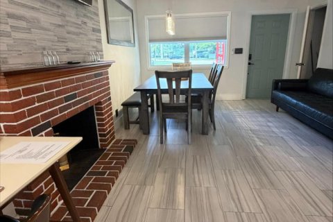 Villa ou maison à Fort Lauderdale, Floride 2 chambres, 102.75 m2 № 2307537