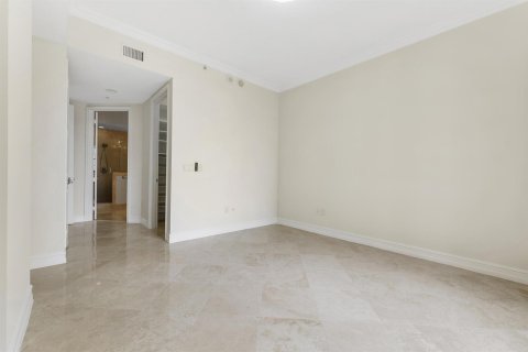 Condominio en alquiler en West Palm Beach, Florida, 2 dormitorios, 155.15 m2 № 2146784 - foto 9