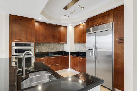 Condominio en alquiler en West Palm Beach, Florida, 2 dormitorios, 155.15 m2 № 2146784 - foto 5