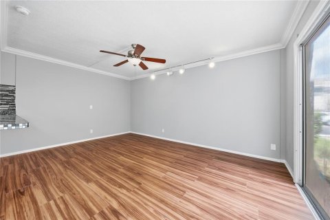 Copropriété à vendre à Sarasota, Floride: 3 chambres, 130.81 m2 № 2388366 - photo 16