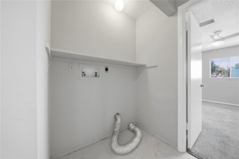 Copropriété à vendre à Sarasota, Floride: 3 chambres, 130.81 m2 № 2388366 - photo 22