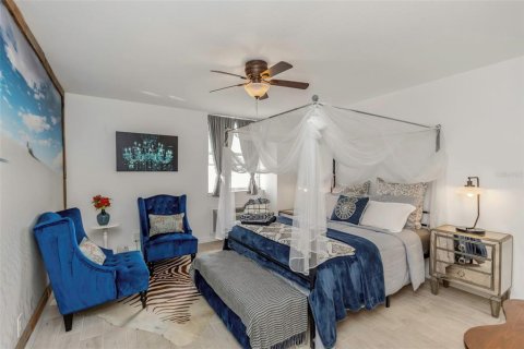 Condo in Tampa, Florida, 1 bedroom  № 1572314 - photo 15