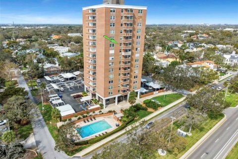 Condo in Tampa, Florida, 1 bedroom  № 1572314 - photo 2