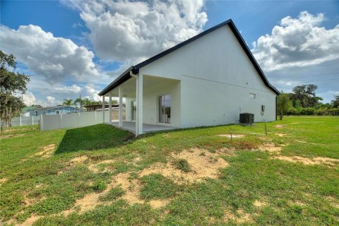 Casa en venta en Lake Wales, Florida, 2 dormitorios, 113.99 m2 № 1754880 - foto 4
