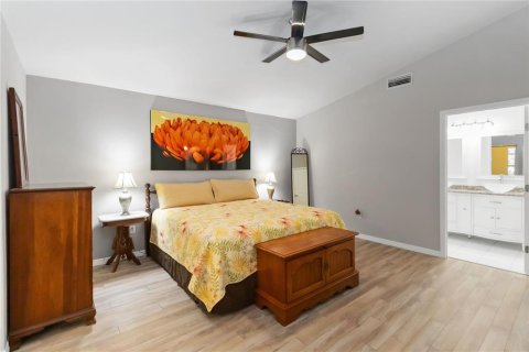 House in Palm Coast, Florida 3 bedrooms, 175.77 sq.m. № 1802898 - photo 14