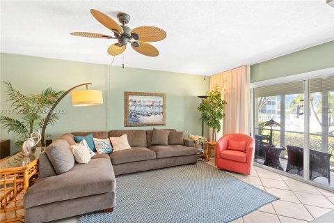 Condominio en venta en Fort Lauderdale, Florida, 2 dormitorios, 92.9 m2 № 2071275 - foto 4