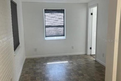 Villa ou maison à louer à Riverview, Floride: 2 chambres, 81.38 m2 № 1746944 - photo 12