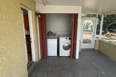 Villa ou maison à louer à Riverview, Floride: 2 chambres, 81.38 m2 № 1746944 - photo 13